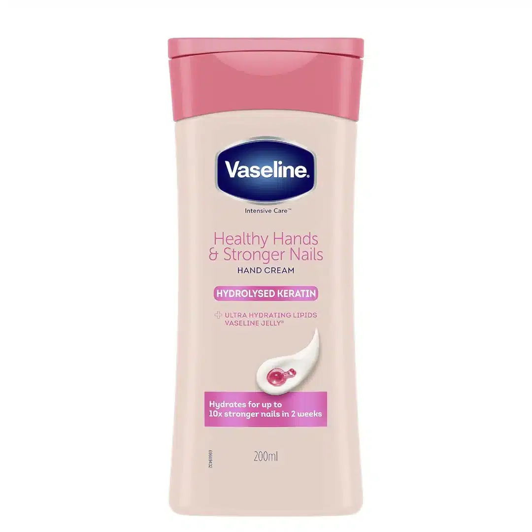 12bc13e0e057e65b8fec3269b9bc6ac8 Vaseline Intensive Care Healthy Hands Stronger Nails Body Lotion | فازلين لوشن للجسم والاظافر واليدين 200 مل - الصورة 1